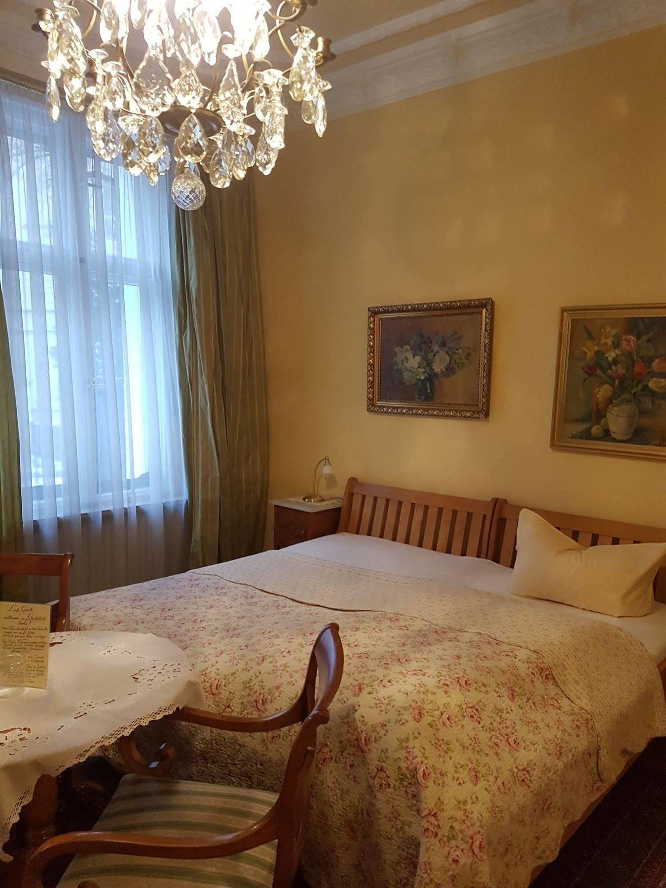 Das Literaturhotel เบอร์ลิน ภายนอก รูปภาพ